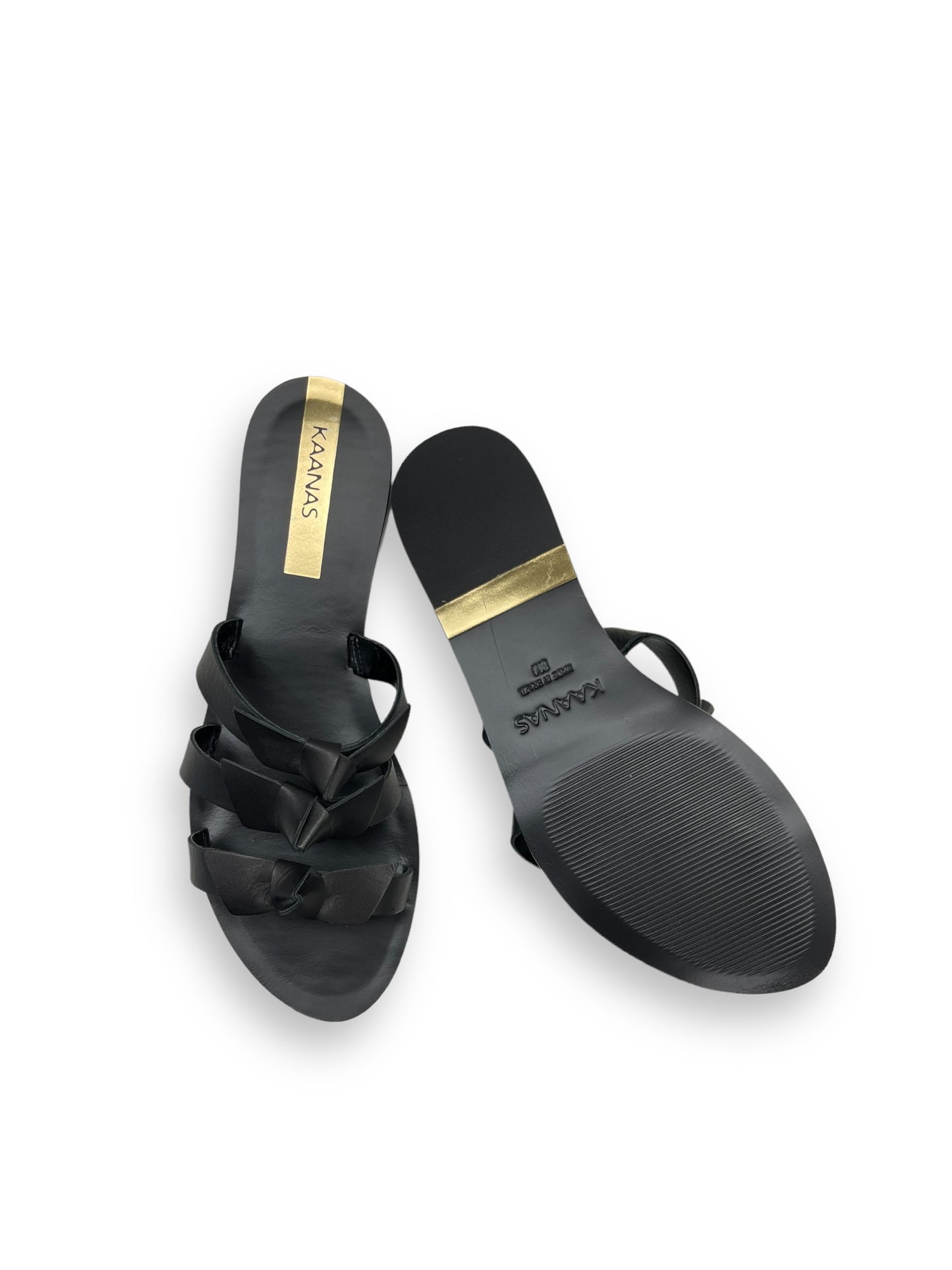 Sandals Flip Flops By Kaanas Size: 8