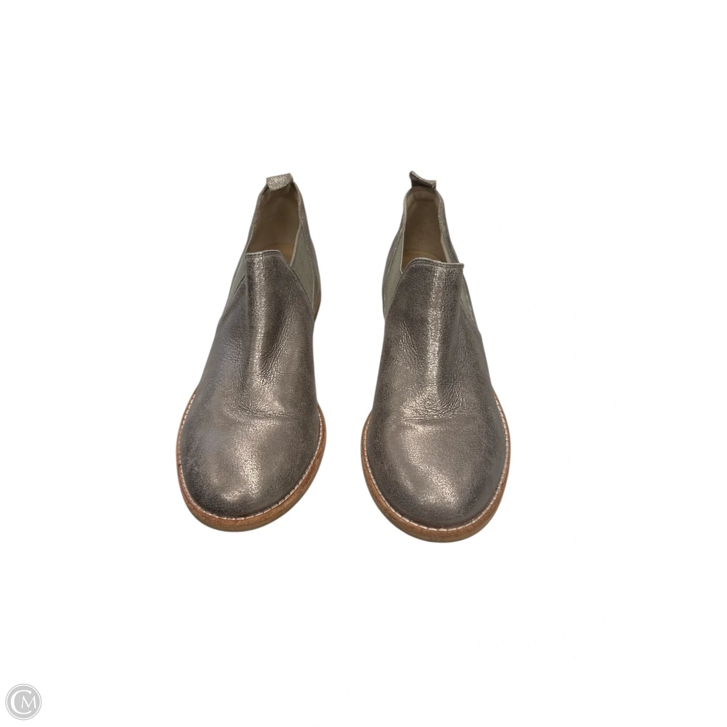 Shoes Flats By Clarks In Gold, Size: 11