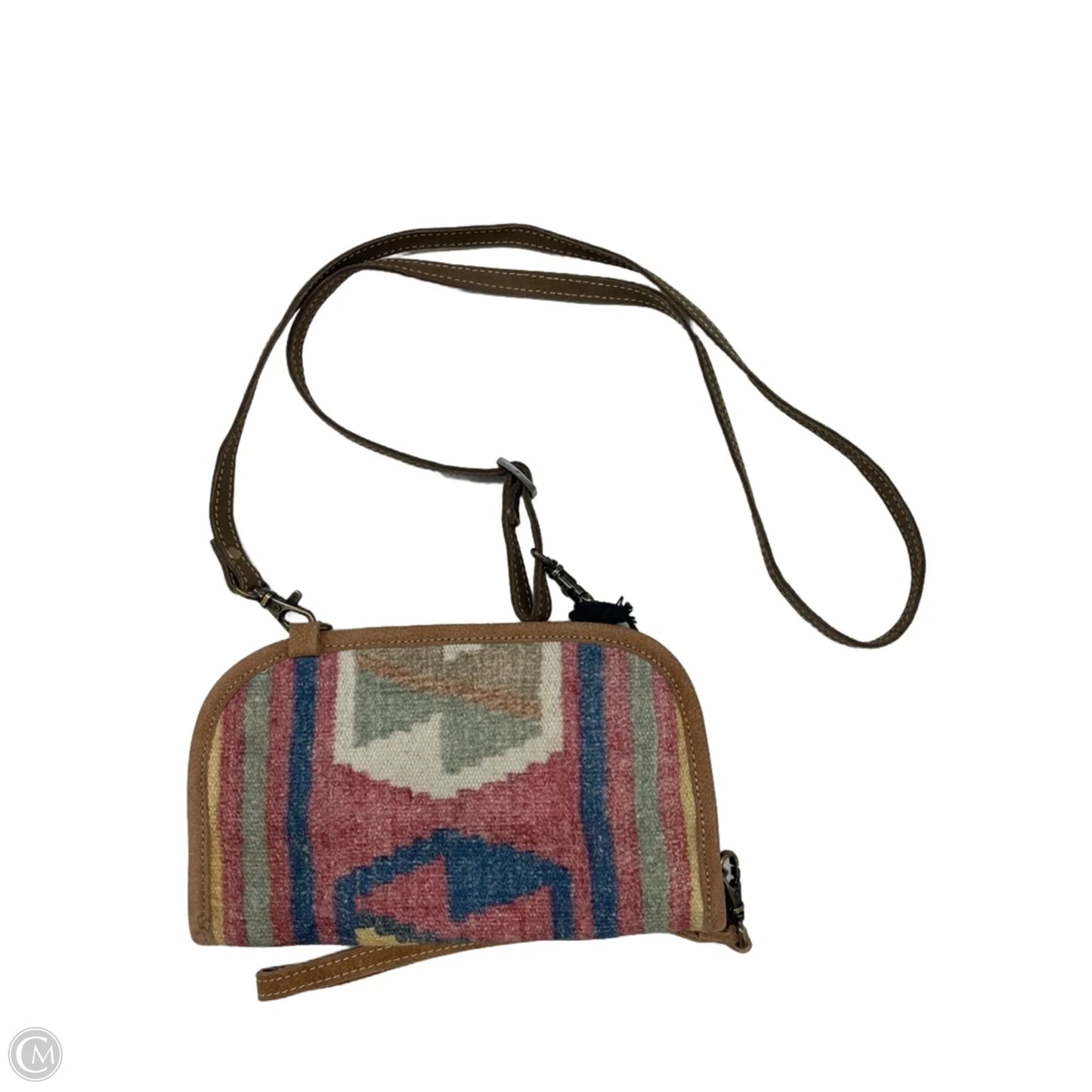 Wristlet By Clothes Mentor, Size: Medium