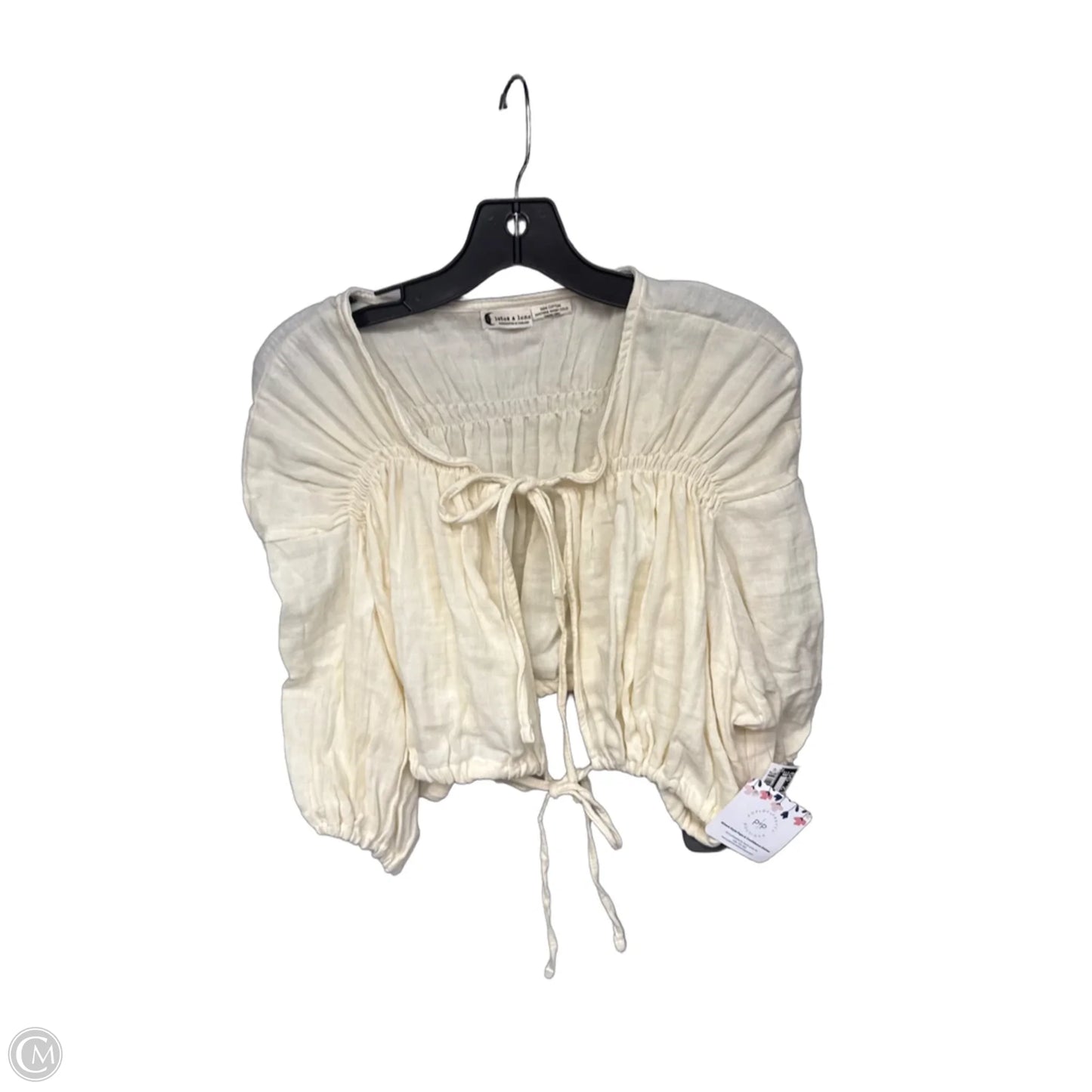 Shawl By Clothes Mentor In Cream
