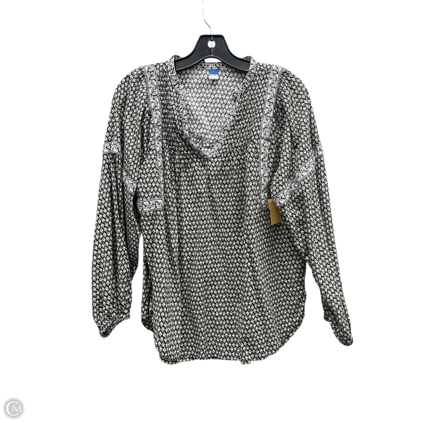 Top Long Sleeve By Old Navy In Black & White, Size: S