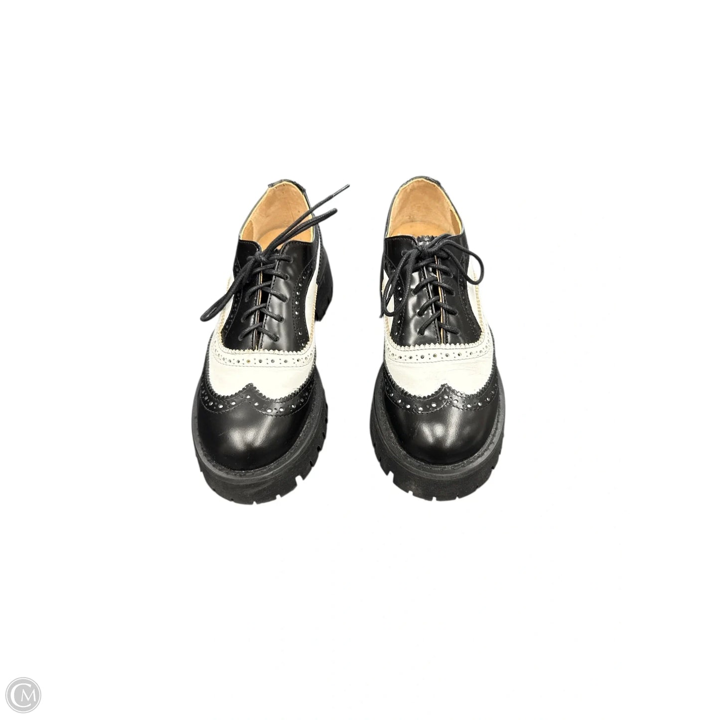 Shoes Flats By Steve Madden In Black & White, Size: 6