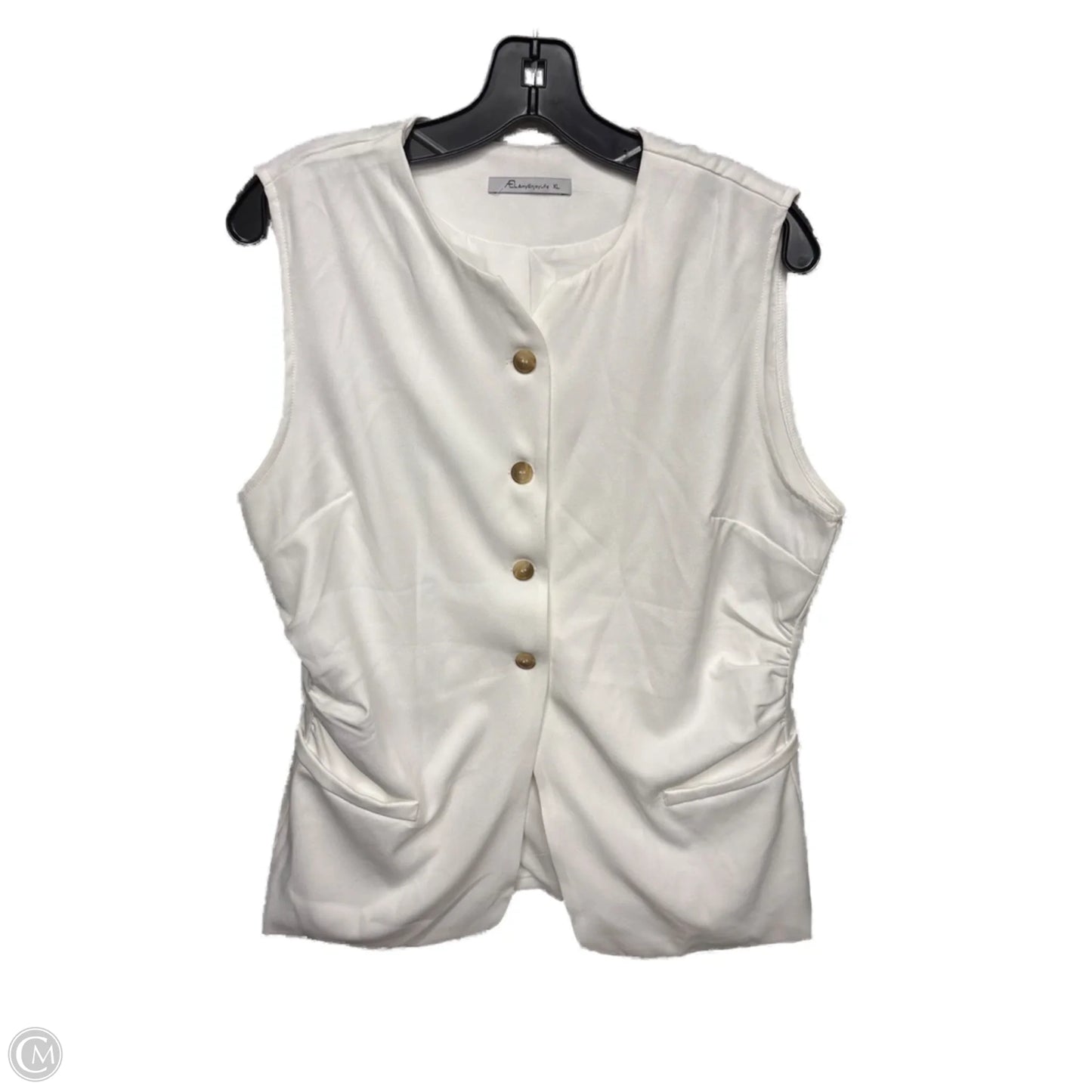 Top Sleeveless By Clothes Mentor In White, Size: Xl