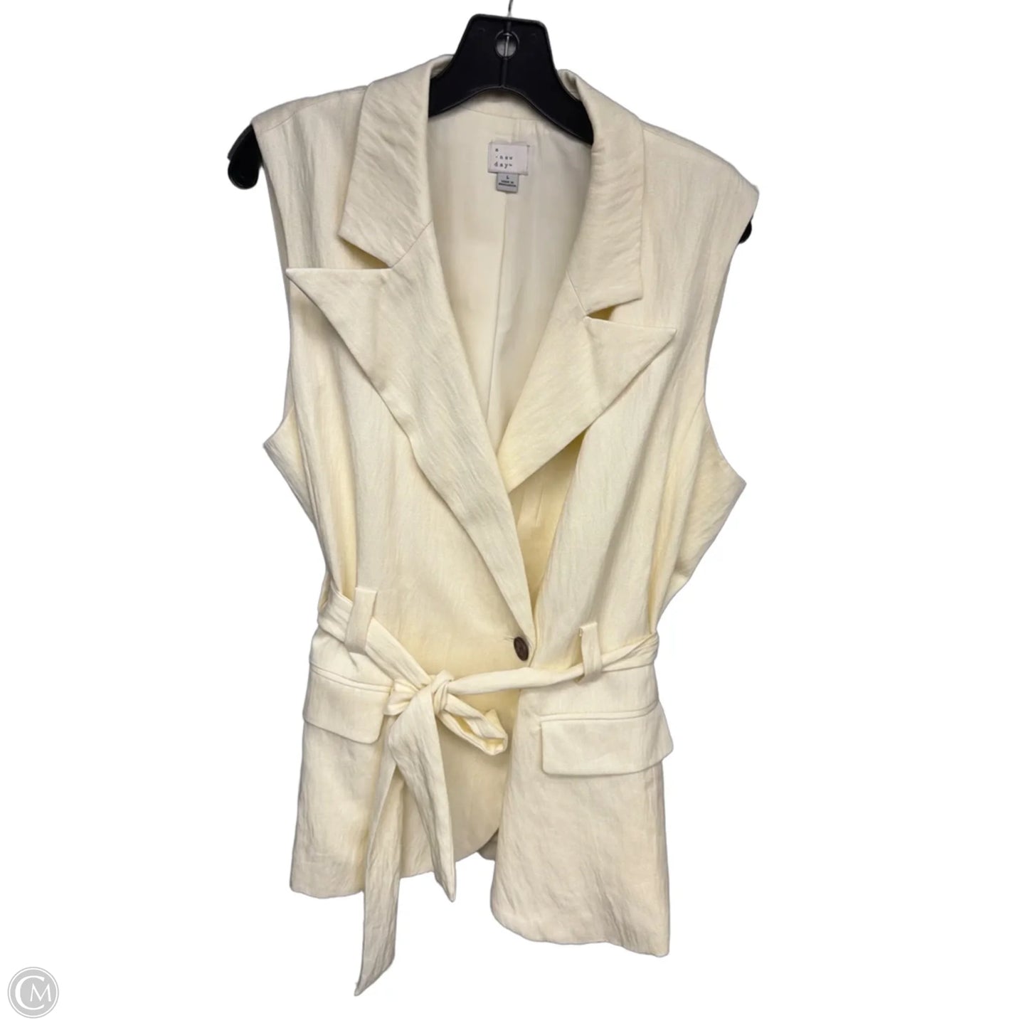 Vest Other By A New Day In Cream, Size: L