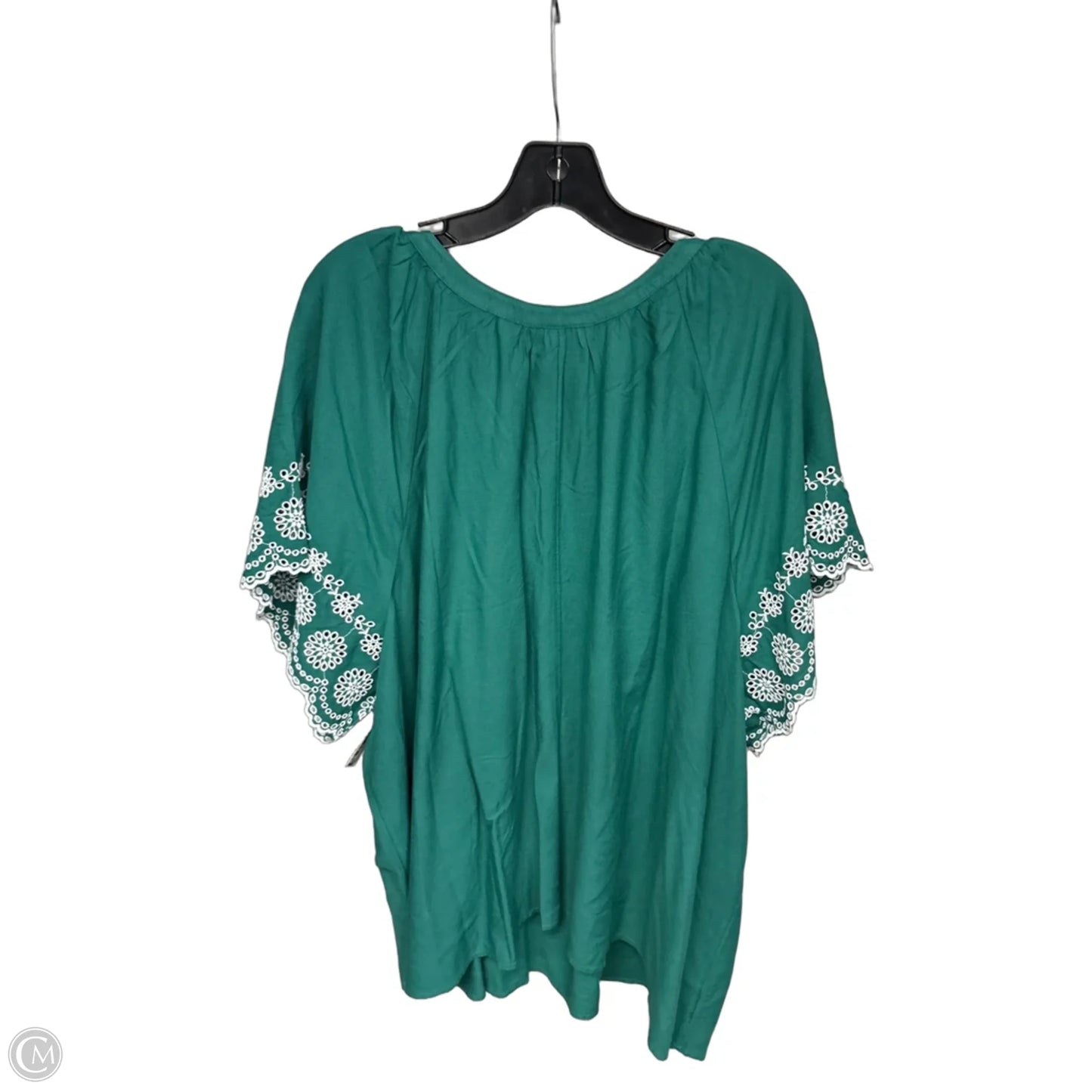 Top Short Sleeve By Torrid In Green, Size: 4x