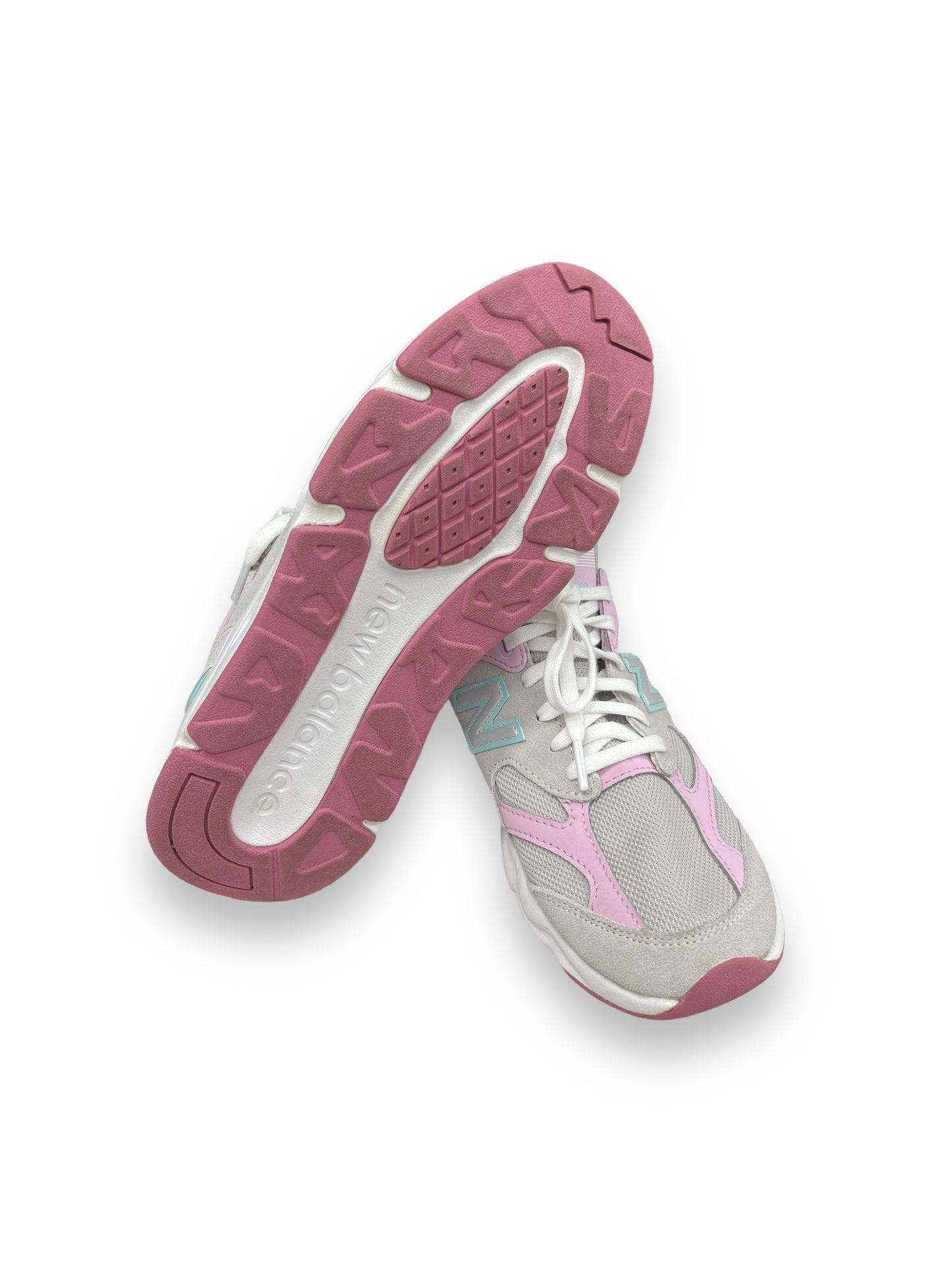 Shoes Athletic By New Balance Size: 6