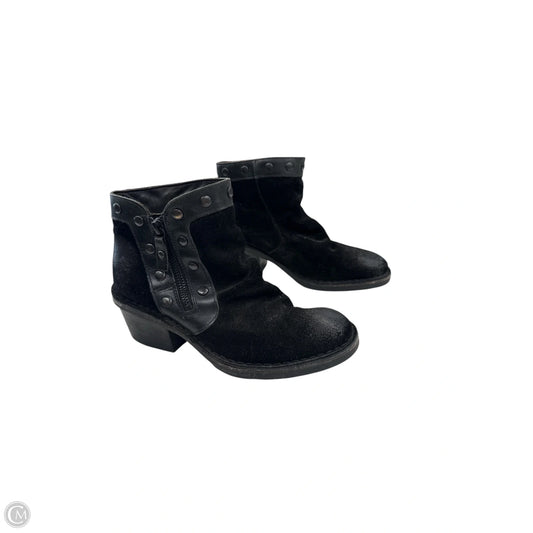 Boots Ankle Flats By Fly London In Black, Size: 6