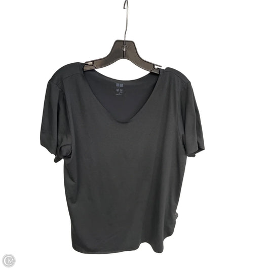Top Short Sleeve Basic By Uniqlo In Black, Size: M