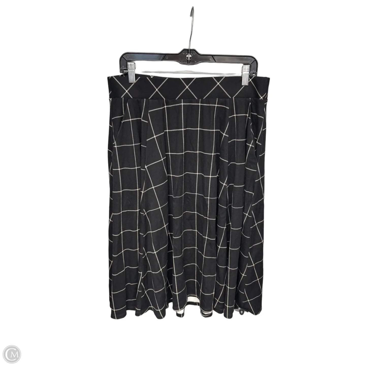 Skirt Maxi By Torrid In Black & White, Size: 1x