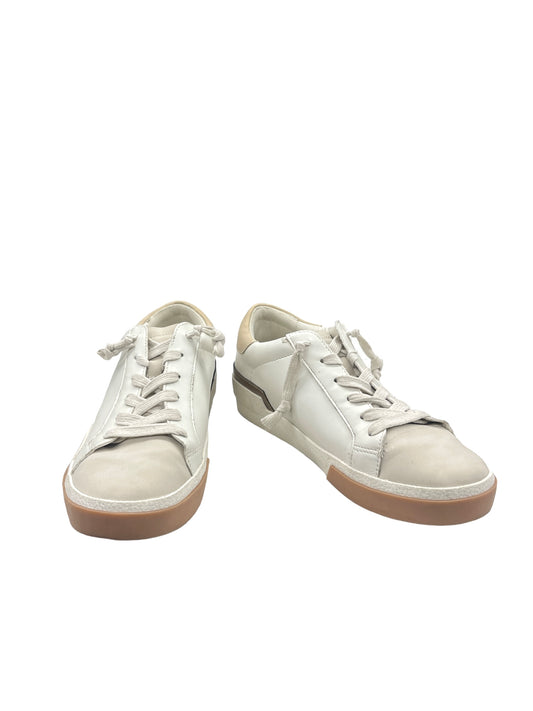 Shoes Sneakers By Dv  Size: 8.5