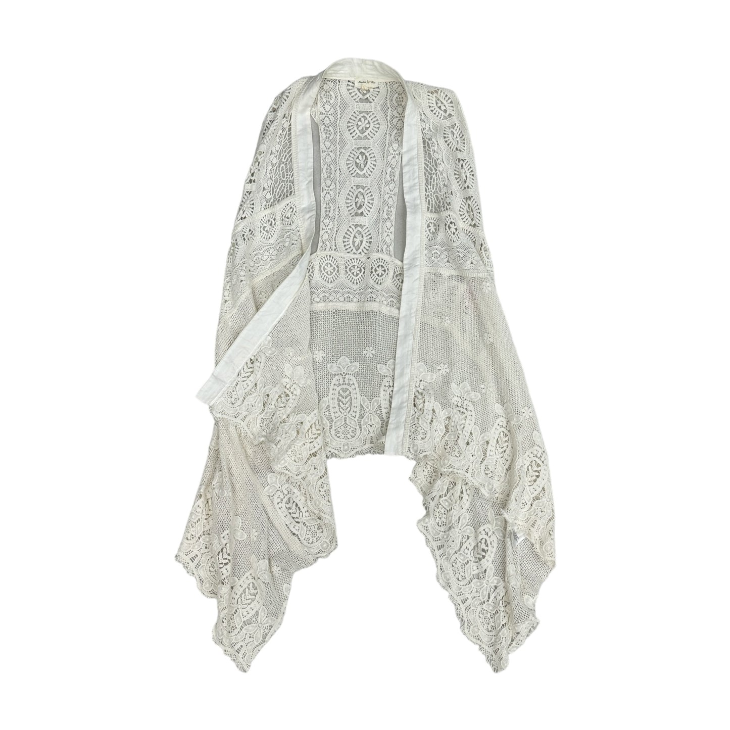 Cream Shawl Meadow Rue