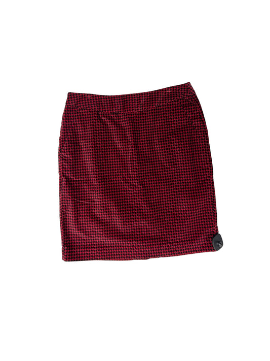 Skirt Midi By L.l. Bean In Black & Red, Size: 10