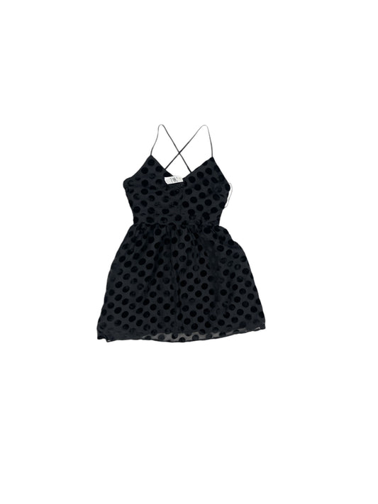 Dress Casual Short By Clothes Mentor In Black, Size: M