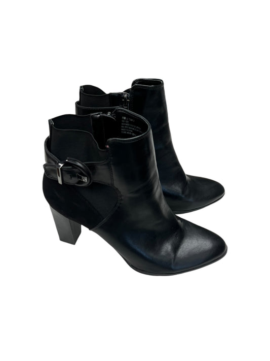 Boots Ankle Heels By Liz Claiborne In Black, Size: 11