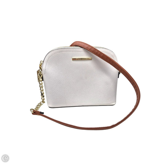 Crossbody By Steve Madden, Size: Medium