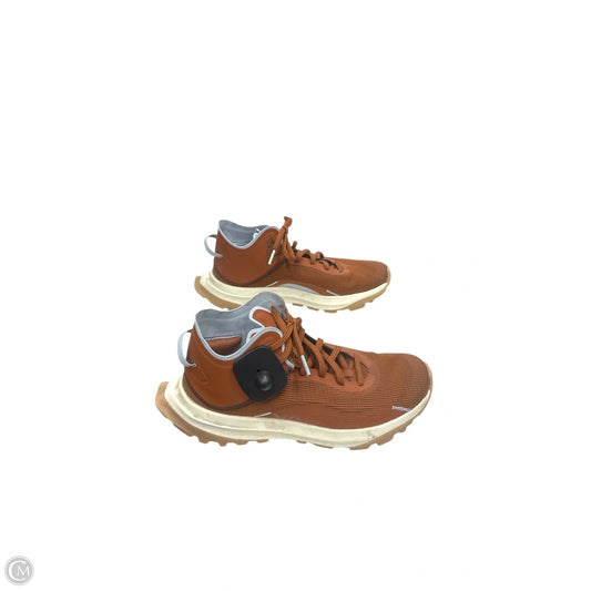 Shoes Athletic By Clothes Mentor In Orange, Size: 7.5