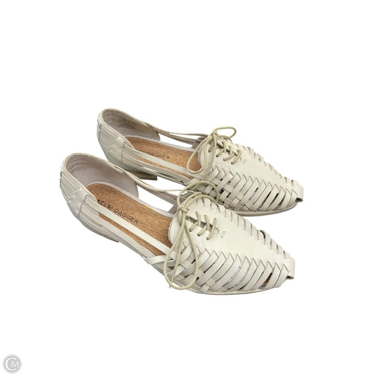 Shoes Flats By Kelsi Dagger In Cream, Size: 7