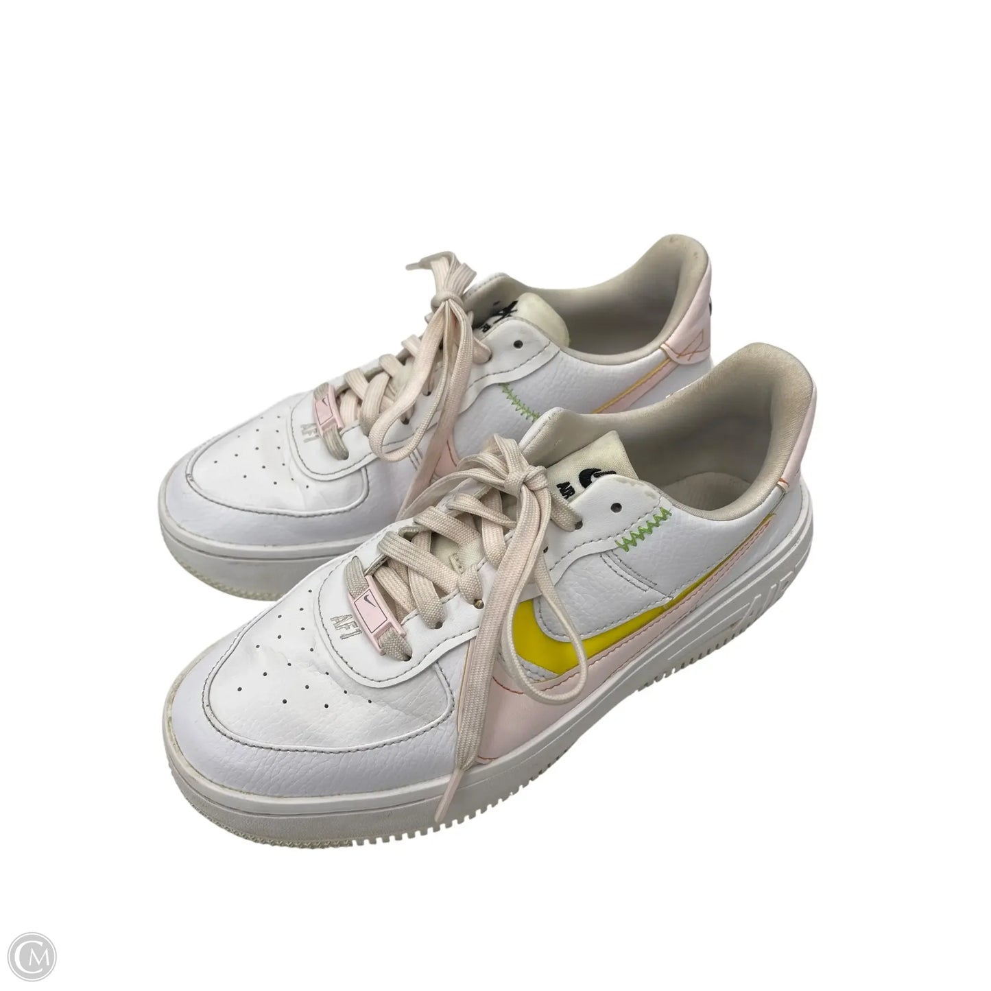 Shoes Sneakers By Nike In White & Yellow, Size: 7.5
