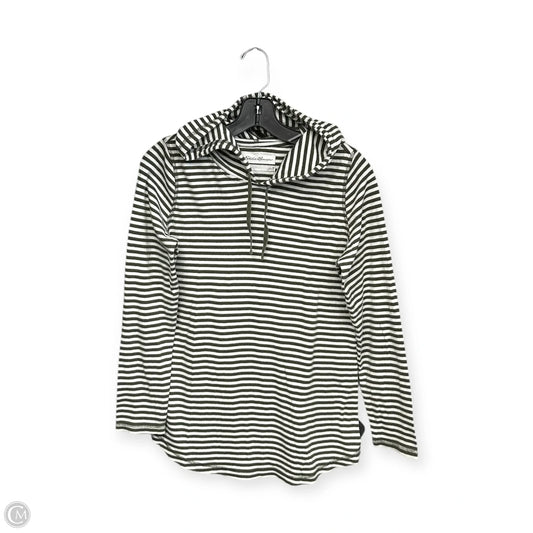Top Long Sleeve By Eddie Bauer In Green & White, Size: M