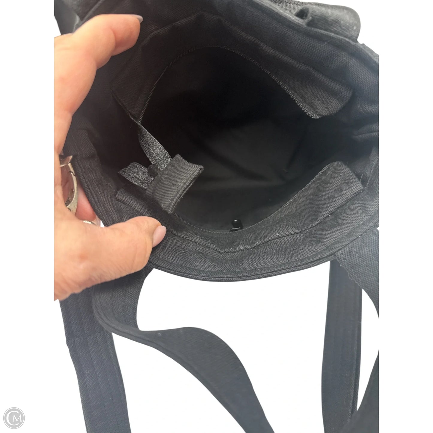 Handbag By Clothes Mentor, Size: Medium