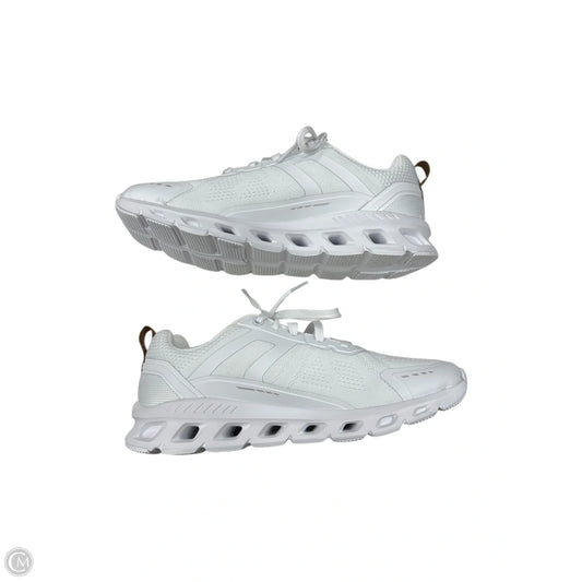 Shoes Athletic By Avia In White, Size: 8