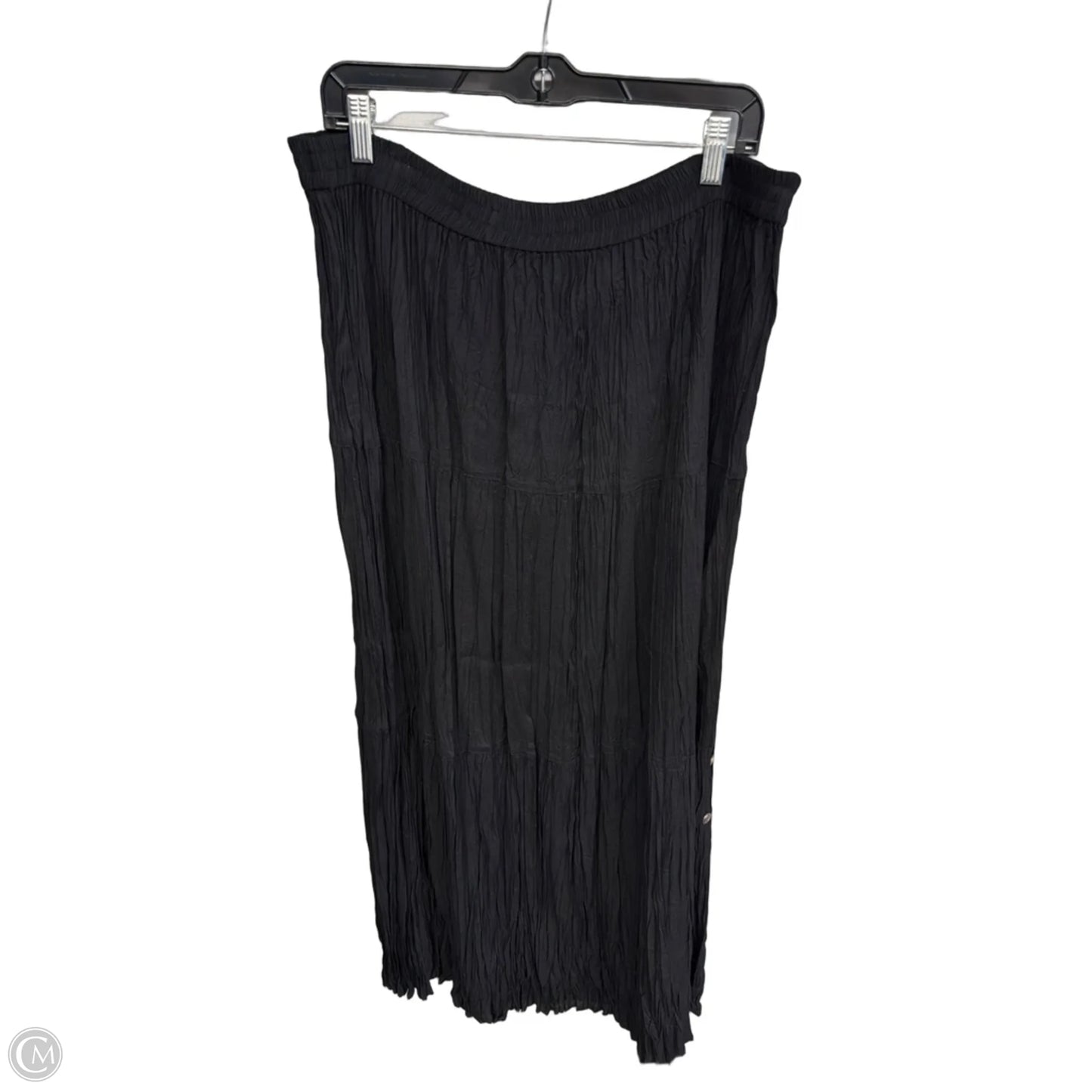 Skirt Maxi By Clothes Mentor In Black, Size: M