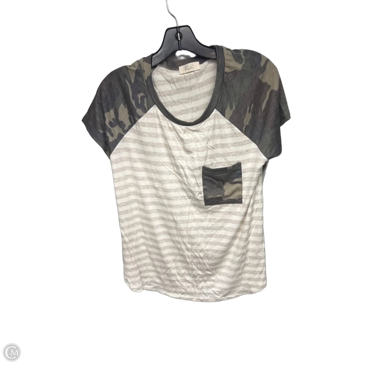 Top Short Sleeve By Clothes Mentor In Cream & Green