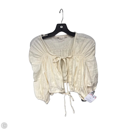 Shawl By Clothes Mentor In Cream