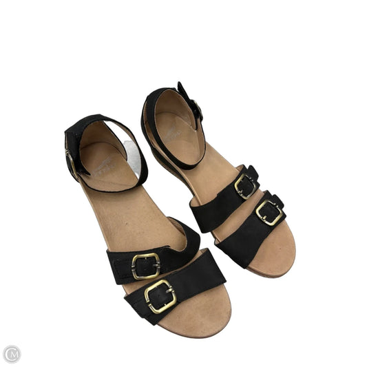Sandals Flats By Dansko In Black, Size: 9