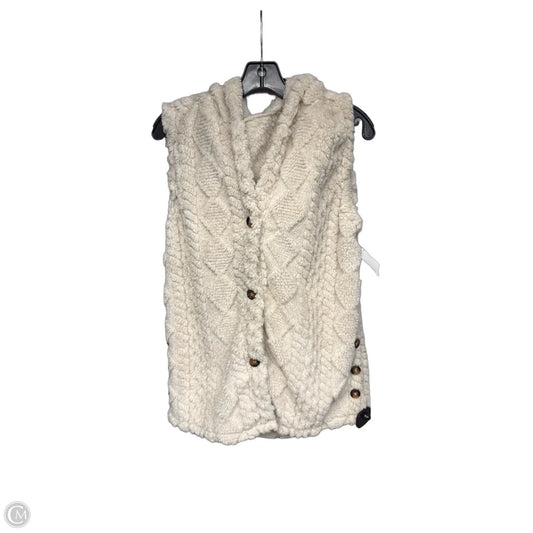 Vest Faux Fur & Sherpa By Clothes Mentor In Beige, Size: M