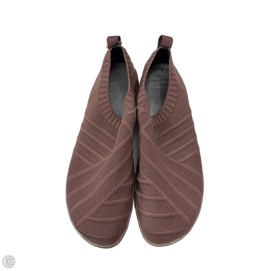 Shoes Sneakers By Naot In Mauve, Size: