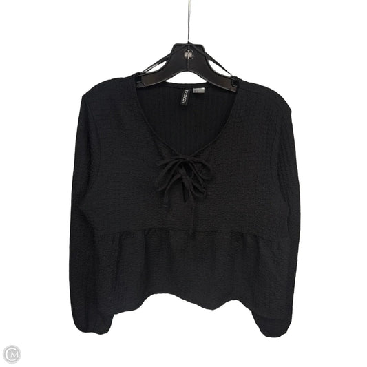 Top Long Sleeve By Divided In Black, Size: M