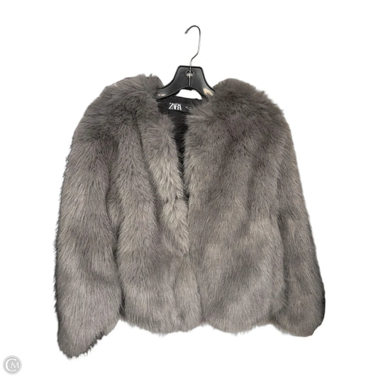 Coat Faux Fur & Sherpa By Zara In Grey, Size: L