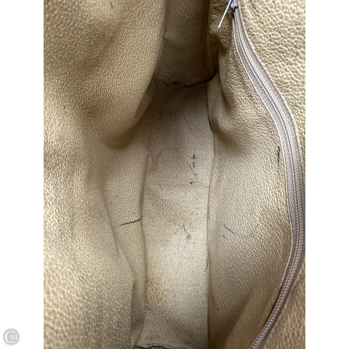 Handbag Luxury Designer By Gucci, Size: Medium
