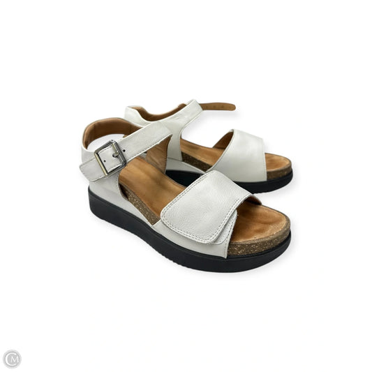 Sandals Heels Block By Clarks In White, Size: 7.5