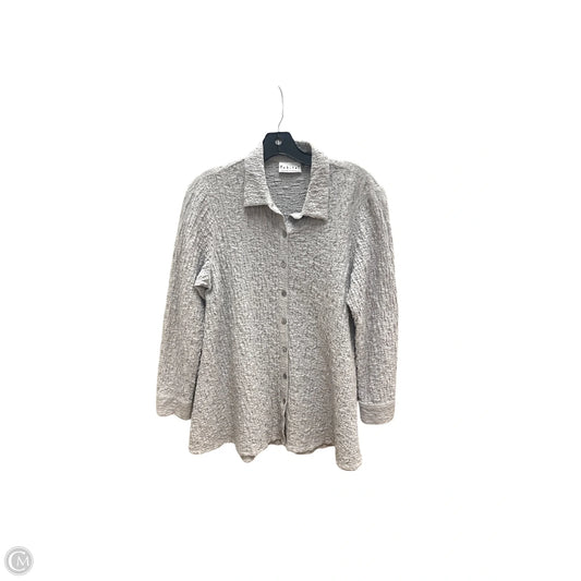 Top Long Sleeve By Habitat In Grey, Size: S