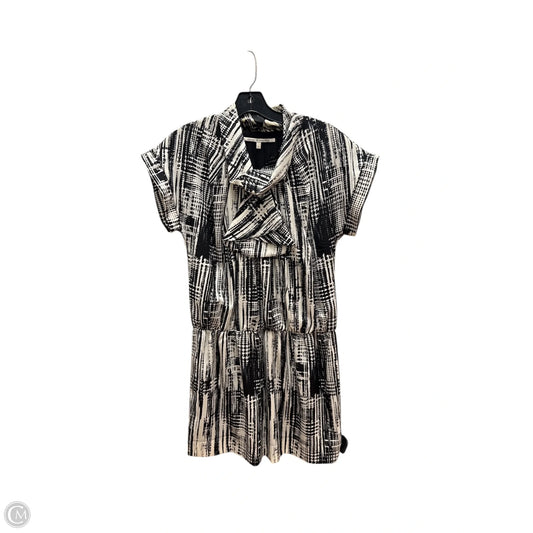 Dress Casual Midi By Collective Concepts In Black & White, Size: L