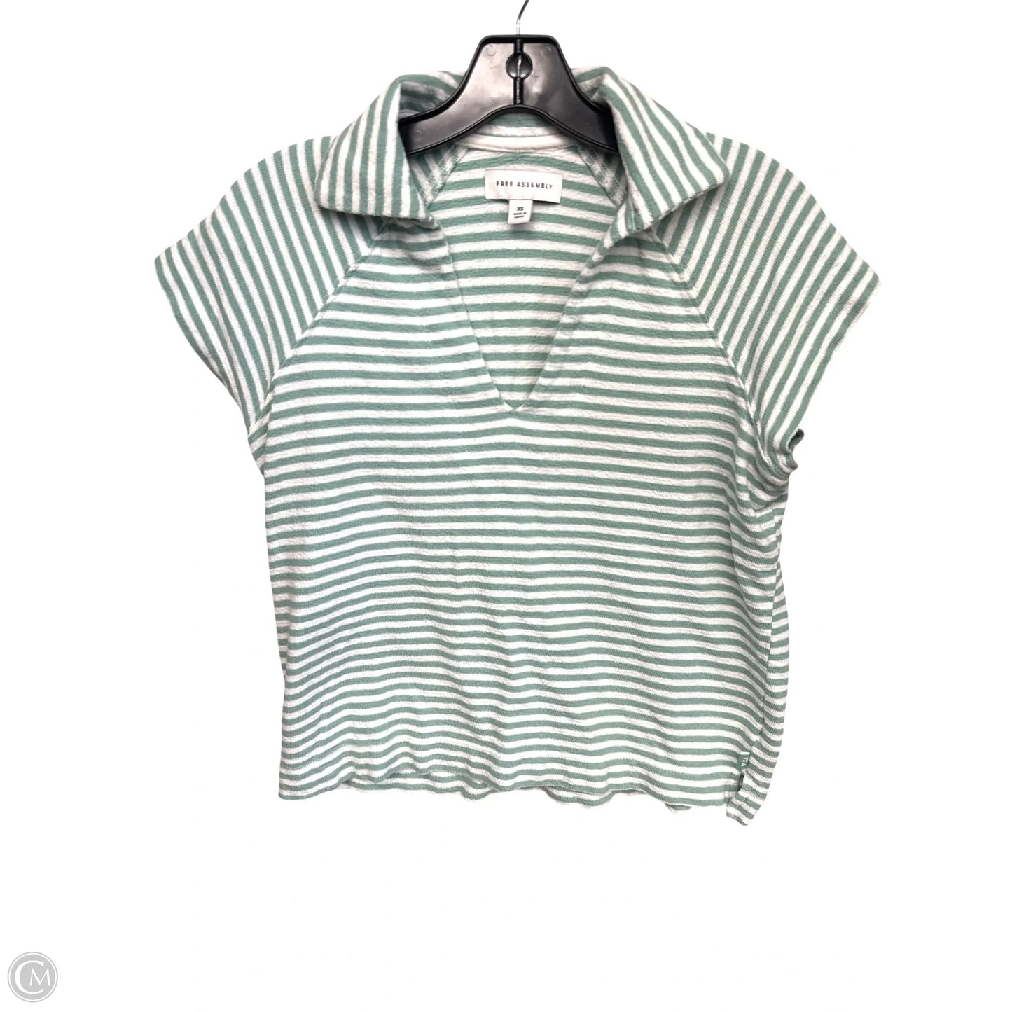 Top Short Sleeve By Free Assembly In Tan, Size: Xs