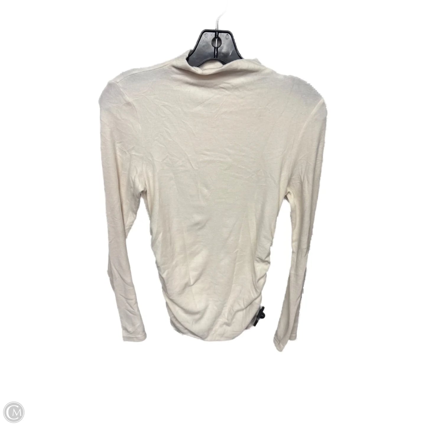 Top Sleeveless By Clothes Mentor In Cream, Size: M