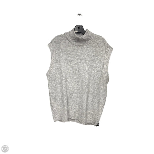 Sweater By Clothes Mentor In Grey, Size: S