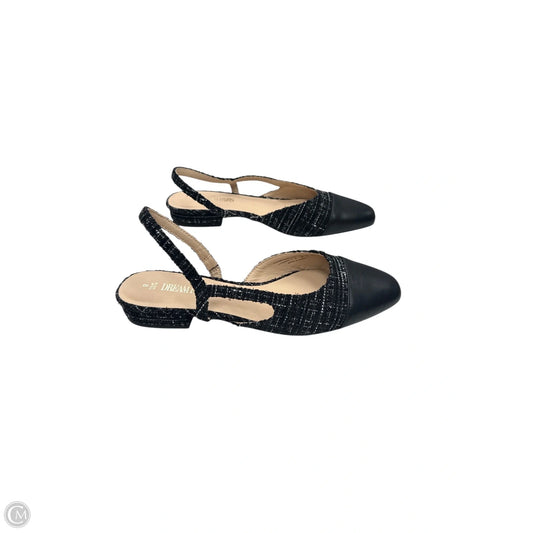 Shoes Flats By Dream Pairs In Plaid Pattern, Size: 8