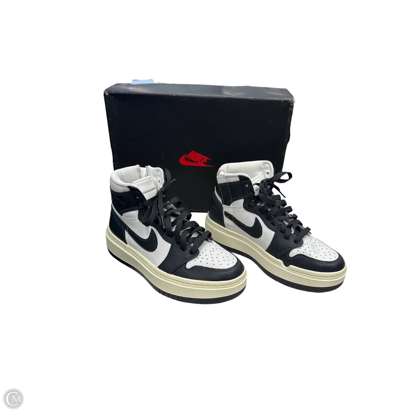 Shoes Sneakers By Nike In Black & White, Size: 7