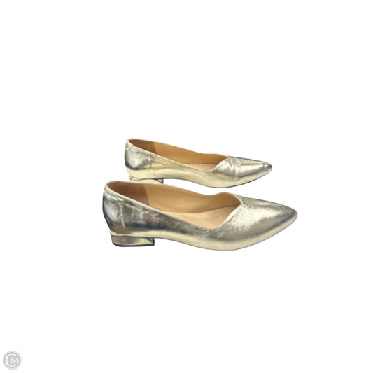 Shoes Flats By Clothes Mentor In Gold, Size: 10