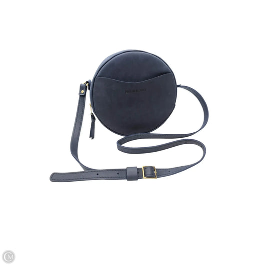 Crossbody By Portland Leather, Size: Medium