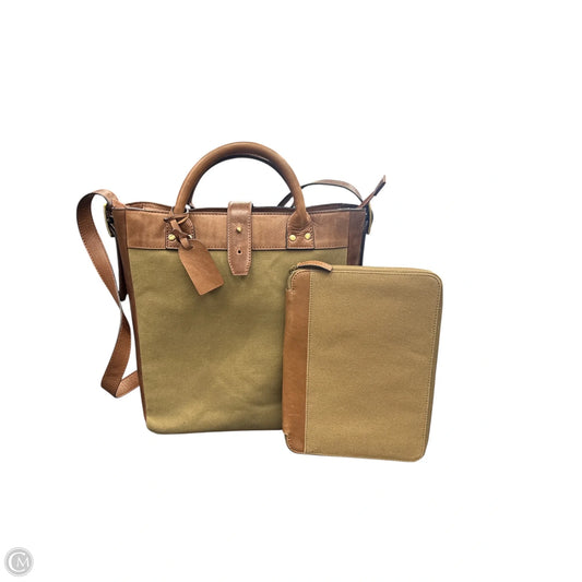 Tote By Cmb, Size: Large