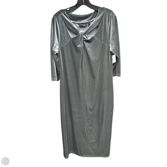 Dress Casual Midi By Clothes Mentor In Grey, Size: Mp