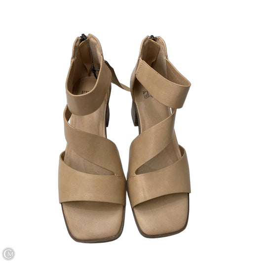 Sandals Heels Block By Frye And Co In Tan, Size: 6.5