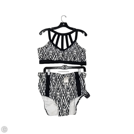 Swimsuit 2pc By Forever 21 In Black & White, Size: 2x