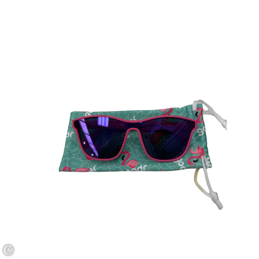 Sunglasses By Clothes Mentor, Size: