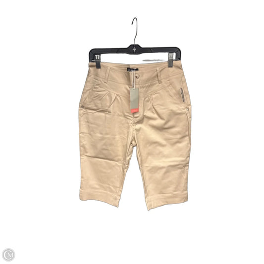 Shorts By Clothes Mentor In Beige, Size: M